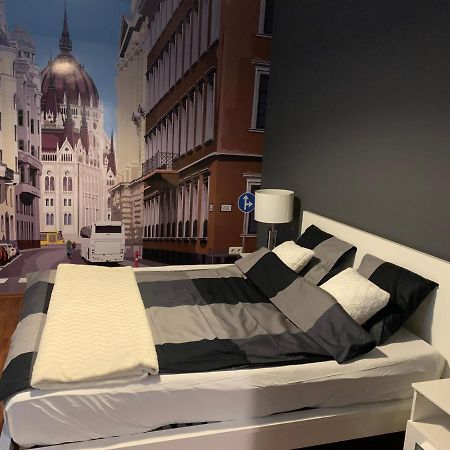 V3 Apartment Βουδαπέστη Εξωτερικό φωτογραφία